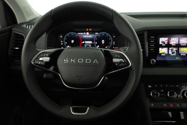 Skoda Karoq Selection 2.0 TDI DSG 4x4 Selection, AHK, Navi, LED, Kamera, Winter, el. Klappe, 4 J.-Garantie 