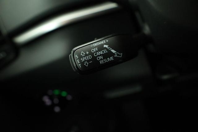 Skoda Karoq Selection 2.0 TDI DSG 4x4 Selection, AHK, Navi, LED, Kamera, Winter, el. Klappe, 4 J.-Garantie 