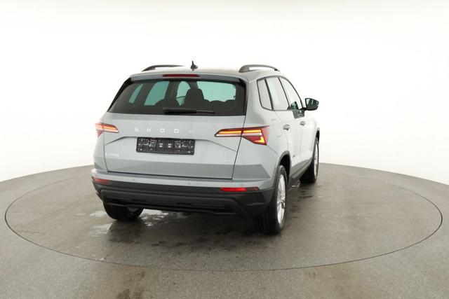Skoda Karoq Selection 2.0 TDI DSG 4x4 Selection, AHK, Navi, LED, Kamera, Winter, el. Klappe, 4 J.-Garantie 