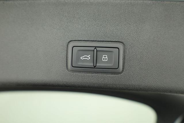 Audi Q3 Sportback TFSI quattro 150 kW quattro, AHK, Navi, AreaView, Side, Sound, Winter, 18-Zoll 