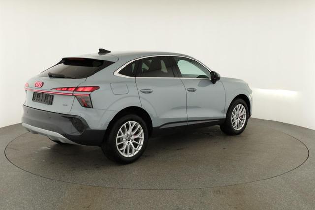 Audi Q3 Sportback TFSI quattro 150 kW quattro, AHK, Navi, AreaView, Side, Sound, Winter, 18-Zoll 
