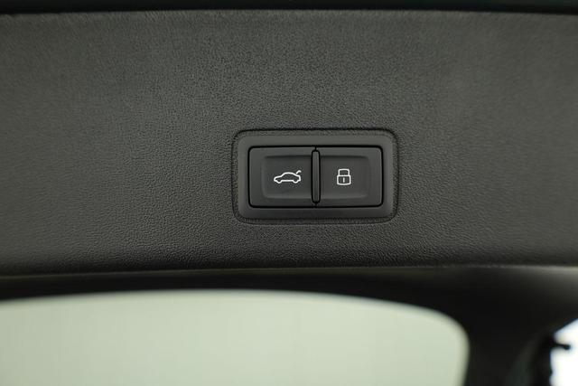 Audi Q3 Sportback TFSI quattro 150 kW quattro, AHK, Navi, AreaView, Side, Sound, Winter, 18-Zoll 