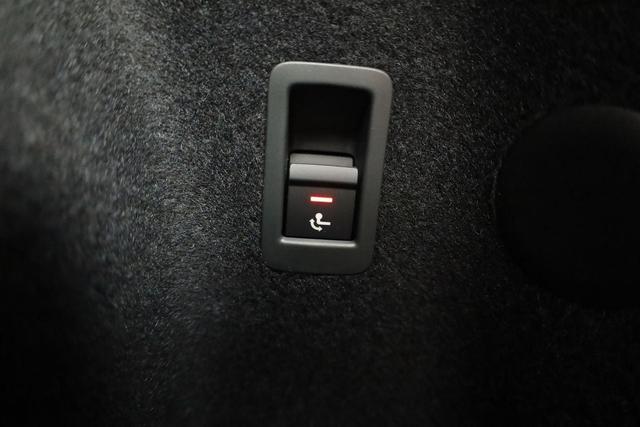 Audi Q3 Sportback TFSI quattro 150 kW quattro, AHK, Navi, AreaView, Side, Sound, Winter, 18-Zoll 