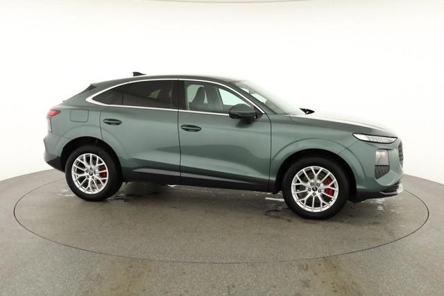 Audi Q3 Sportback TFSI quattro 150 kW quattro, AHK, Navi, AreaView, Side, Sound, Winter, 18-Zoll 