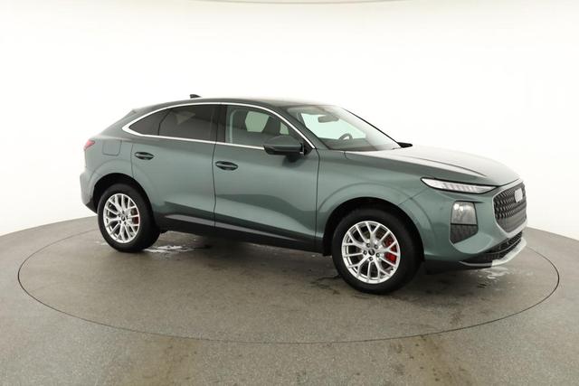 Audi Q3 Sportback TFSI quattro 150 kW quattro, AHK, Navi, AreaView, Side, Sound, Winter, 18-Zoll 