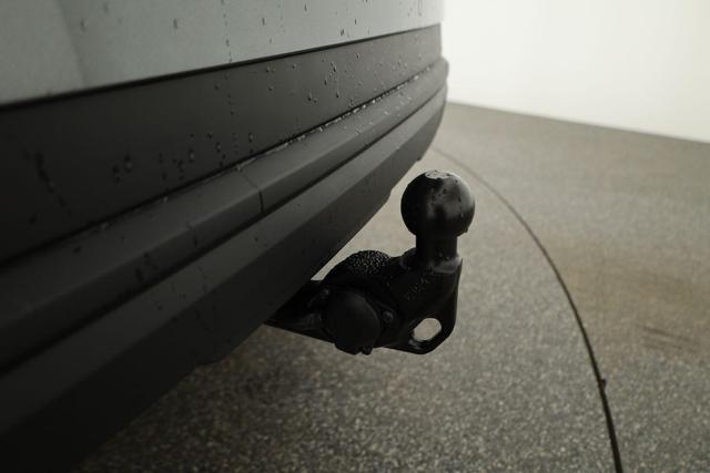 Skoda Karoq Selection 1.5 TSI DSG Selection, AHK, Navi, LED, Kamera, Winter, el. Klappe, Ladeboden, 4 J.-Garantie 