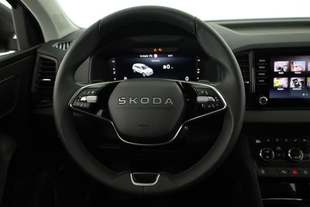 Skoda Karoq Selection 1.5 TSI DSG Selection, AHK, Navi, LED, Kamera, Winter, el. Klappe, Ladeboden, 4 J.-Garantie 