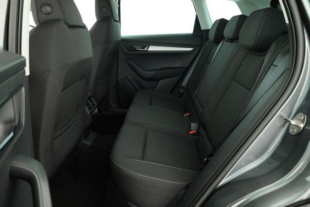 Skoda Karoq Selection 1.5 TSI DSG Selection, AHK, Navi, LED, Kamera, Winter, el. Klappe, Ladeboden, 4 J.-Garantie 