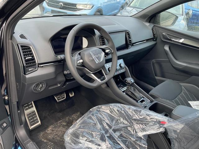 Skoda Karoq - Sportline 2.0 TDI DSG Sportline, AHK, Navi, CANTON, Matrix, AreaView, Side, Kamera, el. Klappe, FS-beheizbar