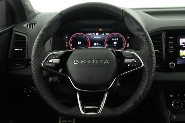Skoda Karoq Sportline 1.5 TSI DSG Sportline, AHK, Navi, CANTON, Matrix, Kamera, el. Klappe, 5-J. Garantie 