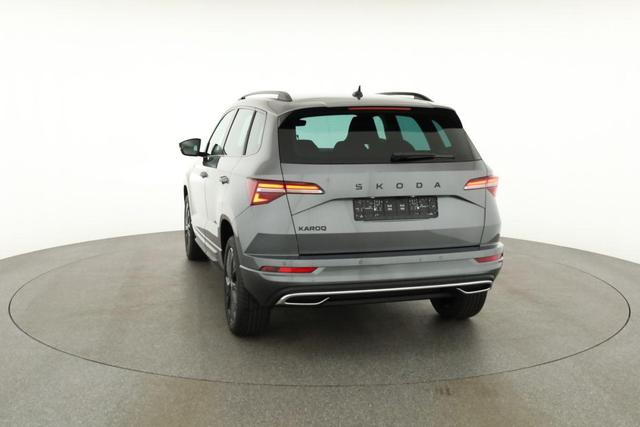 Skoda Karoq Sportline 1.5 TSI DSG Sportline, AHK, Navi, CANTON, Matrix, Kamera, el. Klappe, 5-J. Garantie 