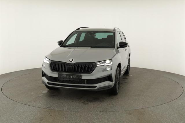 Skoda Karoq Sportline 1.5 TSI DSG Sportline, AHK, Navi, CANTON, Matrix, Kamera, el. Klappe, 5-J. Garantie 