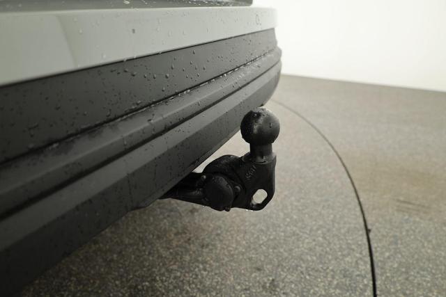 Skoda Karoq Selection 1.5 TSI DSG Selection, AHK, Navi, LED, Kamera, Winter, el. Klappe, Ladeboden, 4 J.-Garantie 