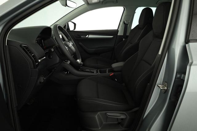 Skoda Karoq Selection 1.5 TSI DSG Selection, AHK, Navi, LED, Kamera, Winter, el. Klappe, Ladeboden, 4 J.-Garantie 