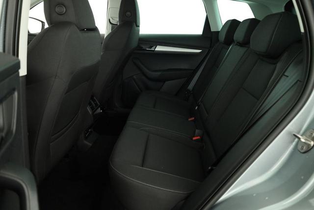 Skoda Karoq Selection 1.5 TSI DSG Selection, AHK, Navi, LED, Kamera, Winter, el. Klappe, Ladeboden, 4 J.-Garantie 