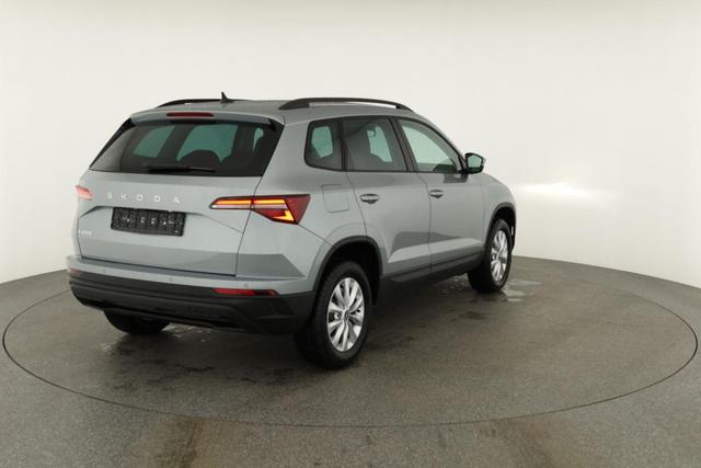 Skoda Karoq Selection 1.5 TSI DSG Selection, AHK, Navi, LED, Kamera, Winter, el. Klappe, Ladeboden, 4 J.-Garantie 