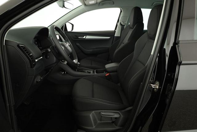 Skoda Karoq Selection 4x4 2.0 TDI DSG Selection, AHK, LED, Kamera, Winter, el. Klappe, 4 J.-Garantie 