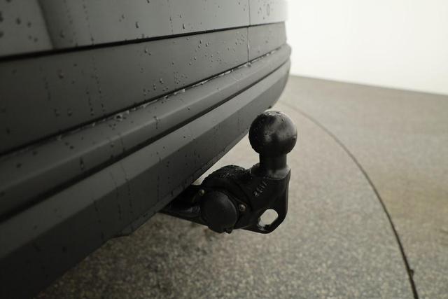 Skoda Karoq Selection 4x4 2.0 TDI DSG Selection, AHK, LED, Kamera, Winter, el. Klappe, 4 J.-Garantie 