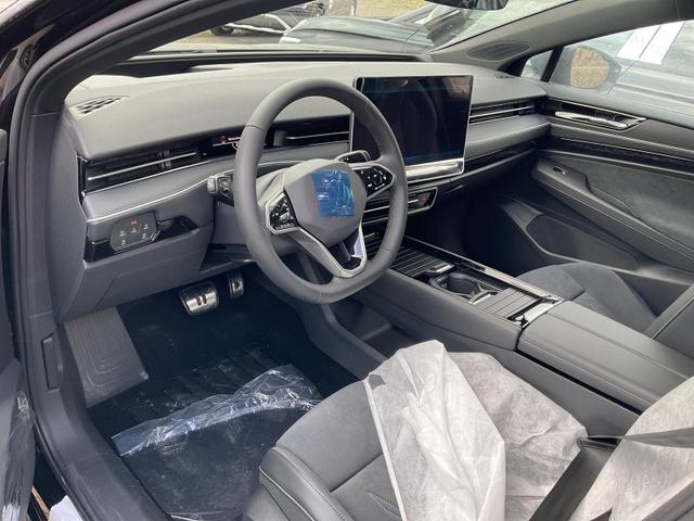 Volkswagen ID.7 Kombi Pro S 210 kW Tourer Black Style, IQ.Light, HuD, AreaView, 20-Zoll, Side, Winter 