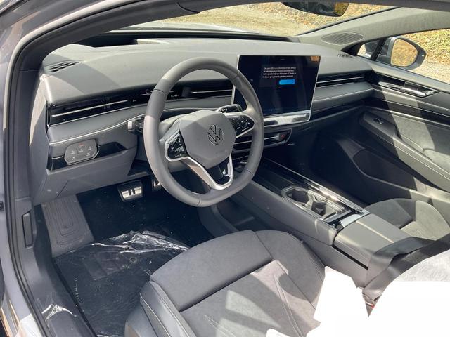 Volkswagen ID.7 Kombi Pro S 210 kW Tourer Black Style, IQ.Light, HuD, AreaView, 20-Zoll, Side, Winter 