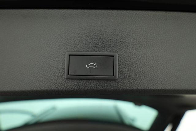 Seat Ateca Xperience 1.5 TSI DSG Xperience, AHK, LED, Navi, ACC, Side, Kamera 