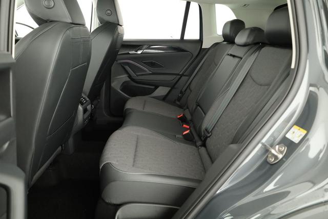 Volkswagen Tiguan 1.5 eTSI 110 kW Life DSG Life, AHK, Navi, Side, el. Klappe, LED-Plus, 5-J Garantie 