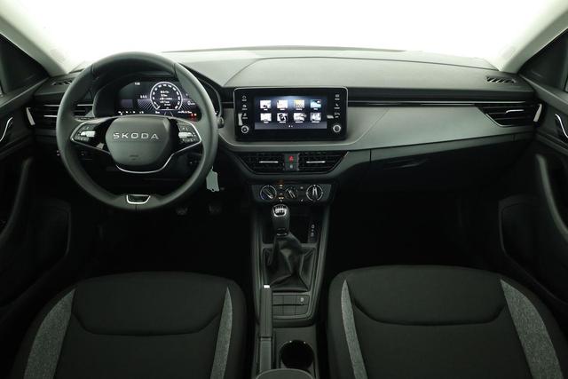 Skoda Scala Essence 1.0 TSI 130 Jahre, Sitzheizung, AppConnect, 16 Zoll, 5 J.-Garantie 