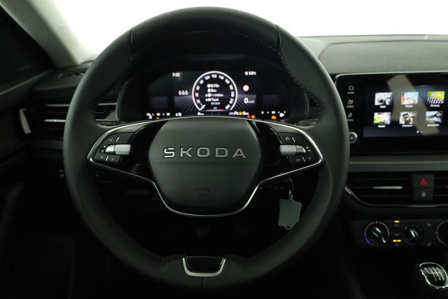 Skoda Scala Essence 1.0 TSI 130 Jahre, Sitzheizung, AppConnect, 16 Zoll, 5 J.-Garantie 