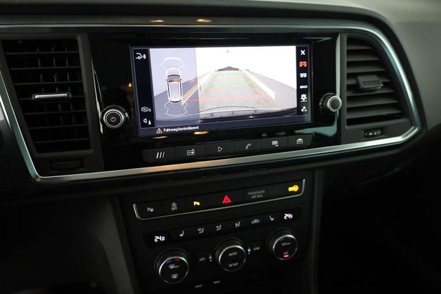 Seat Ateca Style 1.5 TSI DSG Style, AHK, Kamera, FullLink, Parklenk 