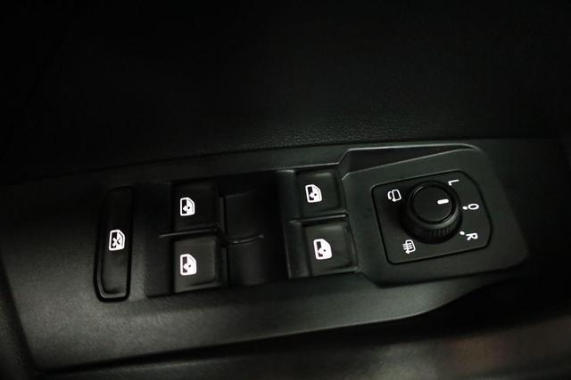 Volkswagen T-Cross 1.0 TSI 85 kW Life DSG Life, AHK, LED, Kamera, Side, ACC, Winter, sofort 