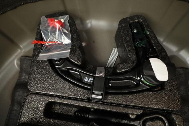 Volkswagen T-Cross 1.0 TSI 85 kW Life DSG Life, AHK, LED, Kamera, Side, ACC, Winter, sofort 