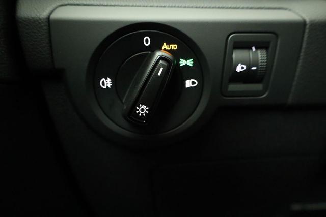 Volkswagen T-Cross 1.5 TSI 110 kW Life DSG Life, LED, Kamera, Side, ACC, Winter, sofort 