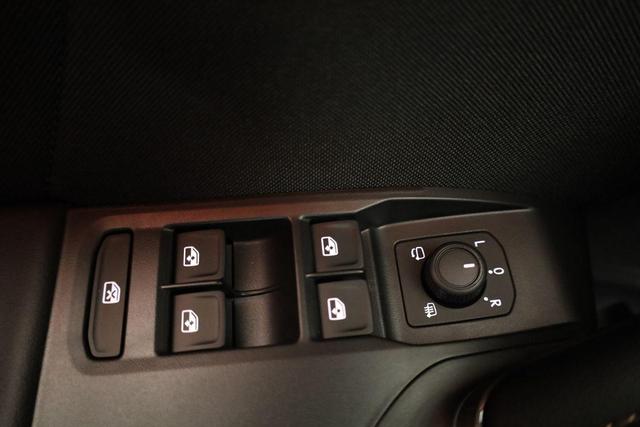 Cupra Formentor 1.5 eTSI 110 kW DSG, Matrix, Navi, AreaView, Side, Winter, el. Klappe, 5 J.-Garantie 