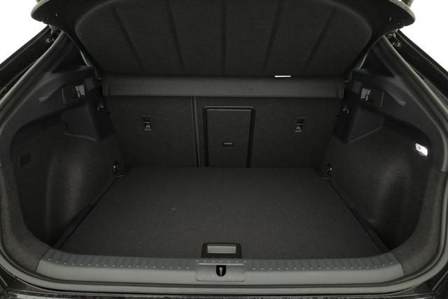 Cupra Formentor 1.5 eTSI 110 kW DSG, Matrix, Navi, AreaView, Side, Winter, el. Klappe, 5 J.-Garantie 