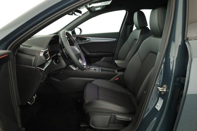 Cupra Formentor 1.5 eTSI 110 kW DSG, Matrix, AHK, Navi, AreaView, Side, el. Klappe, Winter, 5 J.-Garantie 