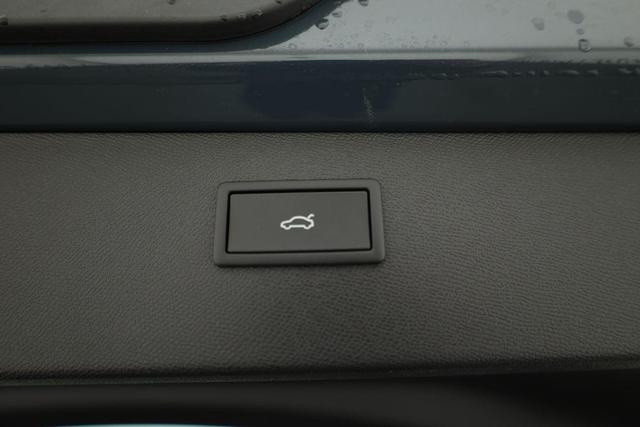 Cupra Formentor 1.5 eTSI 110 kW DSG, Matrix, AHK, Navi, AreaView, Side, el. Klappe, Winter, 5 J.-Garantie 