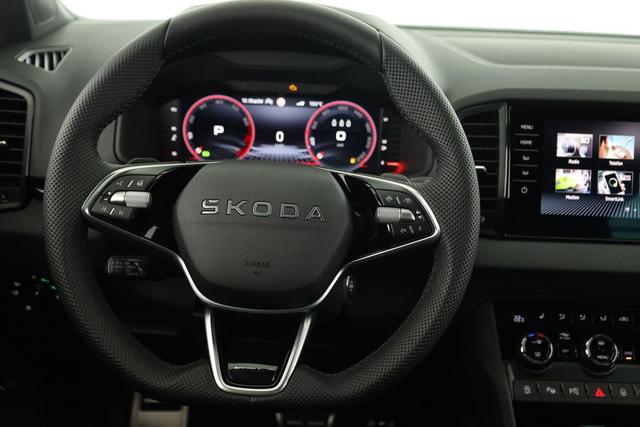 Skoda Karoq Sportline 1.5 TSI DSG Sportline, AHK, Navi, CANTON, Matrix, AreaView, Side, Kamera, el. Klappe, FS-beheizbar 