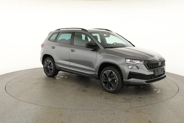 Skoda Karoq Sportline 1.5 TSI DSG Sportline, AHK, Navi, CANTON, Matrix, AreaView, Side, Kamera, el. Klappe, FS-beheizbar 