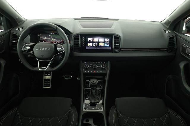 Skoda Karoq Sportline 1.5 TSI DSG Sportline, Pano, AHK, Navi, CANTON, Matrix, AreaView, Side, FS-beheizbar, 19-Zoll 
