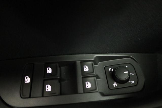 Skoda Karoq Sportline 4x4 2.0 TDI DSG Sportline, AHK, Navi, Matrix, AreaView, Side, Kamera, el. Klappe, FS-beheizbar, Winter 