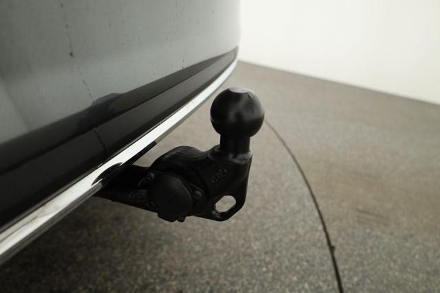 Skoda Karoq Sportline 4x4 2.0 TDI DSG Sportline, Pano, AHK, Navi, Matrix, AreaView, Side, Kamera, el. Klappe, FS-beheizbar, Winter 