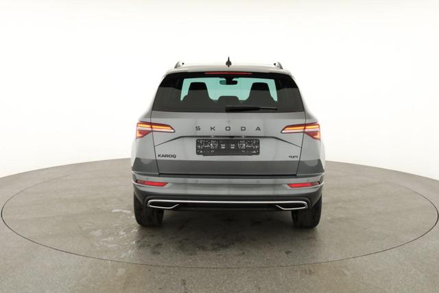 Skoda Karoq Sportline 4x4 2.0 TDI DSG Sportline, Pano, AHK, Navi, Matrix, AreaView, Side, Kamera, el. Klappe, FS-beheizbar, Winter 
