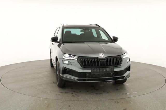 Skoda Karoq Sportline 4x4 2.0 TDI DSG Sportline, Pano, AHK, Navi, Matrix, AreaView, Side, Kamera, el. Klappe, FS-beheizbar, Winter 