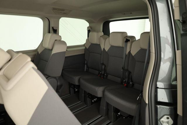 Volkswagen T7 Multivan eHybrid 4M Business, 7-Sitzer, AHK, IQ.Light, easyOpen, Navi, 5-J Garantie 