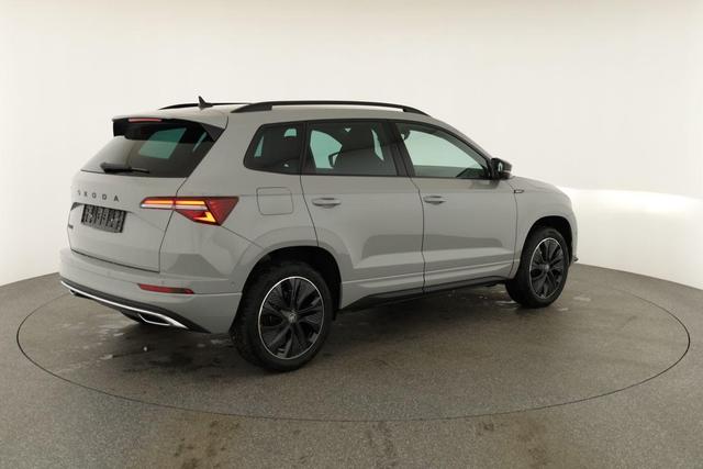 Skoda Karoq Sportline 1.5 TSI DSG Sportline, AHK, Navi, CANTON, Matrix, AreaView, Side, Kamera, el. Klappe, FS-beheizbar 