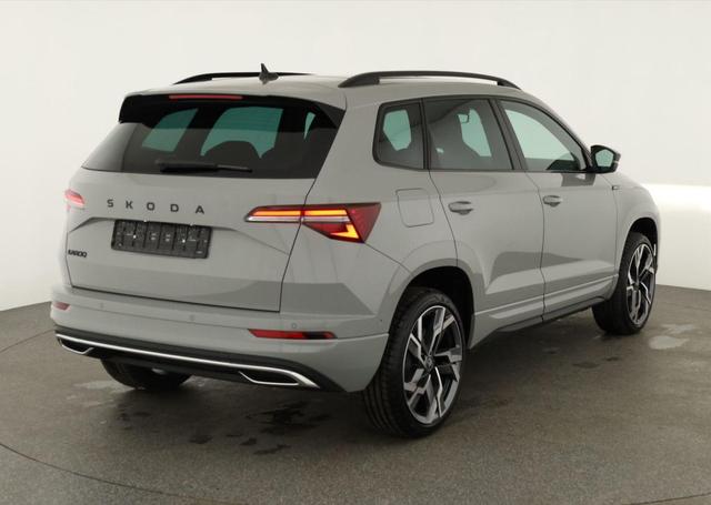 Skoda Karoq Sportline 1.5 TSI DSG Sportline, Pano, AHK, Navi, CANTON, Matrix, AreaView, Side, FS-beheizbar, 19-Zoll 