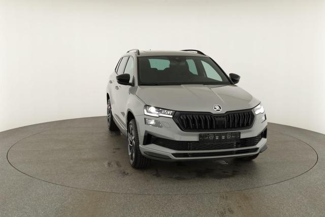 Skoda Karoq Sportline 1.5 TSI DSG Sportline, Pano, AHK, Navi, CANTON, Matrix, AreaView, Side, FS-beheizbar, 19-Zoll 