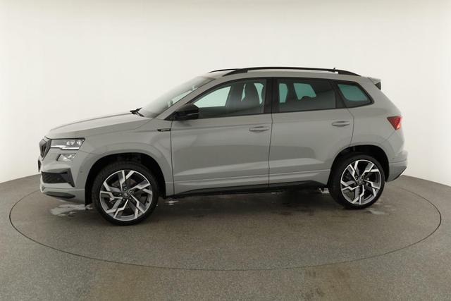Skoda Karoq Sportline 1.5 TSI DSG Sportline, Pano, AHK, Navi, CANTON, Matrix, AreaView, Side, FS-beheizbar, 19-Zoll 