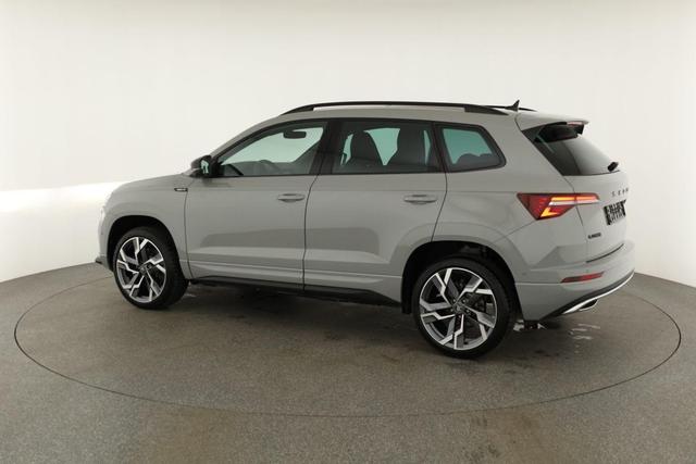 Skoda Karoq Sportline 1.5 TSI DSG Sportline, Pano, AHK, Navi, CANTON, Matrix, AreaView, Side, FS-beheizbar, 19-Zoll 