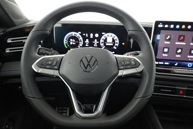 Volkswagen Tiguan 1.5 TSI eHybrid 200 kW R-Line Black, Pano, 20-Zoll, AHK, AreaView 